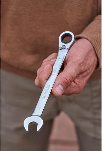 Immagine prodotto Stanley Chiave ad anello a cricchetto (17 mm, 12 mm, 14 mm, 10 mm, 13 mm)