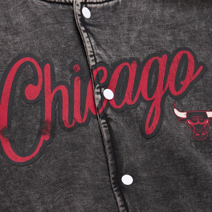 Actual product image Mitchell & Ness M&N Oversized Varsity College Veste - NBA Chicago Bulls (XL)