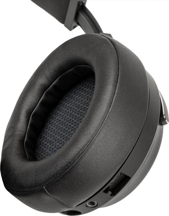 Actual product image Corsair Virtuoso XT (Cable, Wireless)