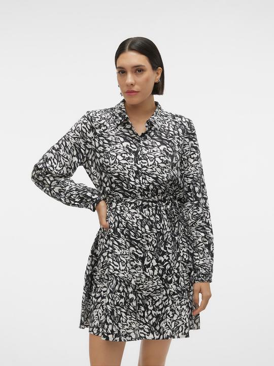 Actual product image Vero Moda Regular fit Shirt collar Non-adjustable cuffs Wide sleeves Short dress Dress dress (XS)