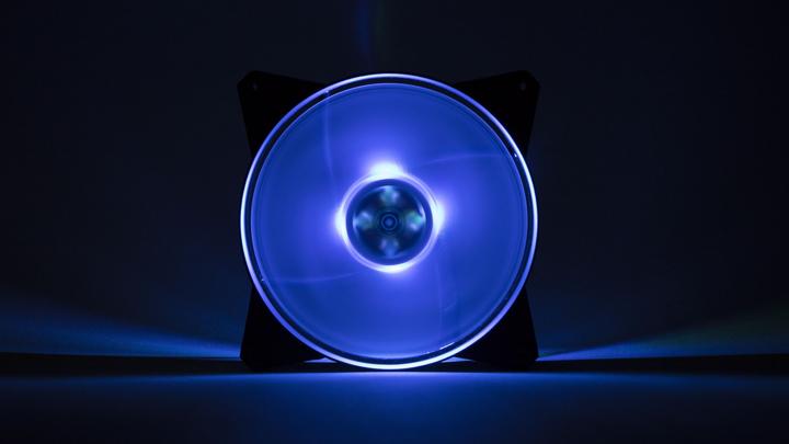 Actual product image Cooler Master MasterFan Pro 120 Air Balance RGB + Controller (120 mm, 3 x)