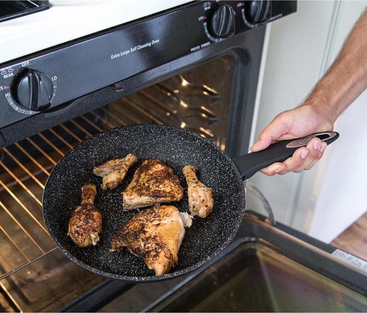 Actual product image Zyliss Ultimate (24 cm, Frying pan, Aluminium)
