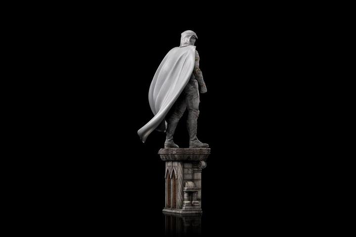 Actual product image Iron Studios ST Marvel Disney+ Moon Knight 30cm RESINA