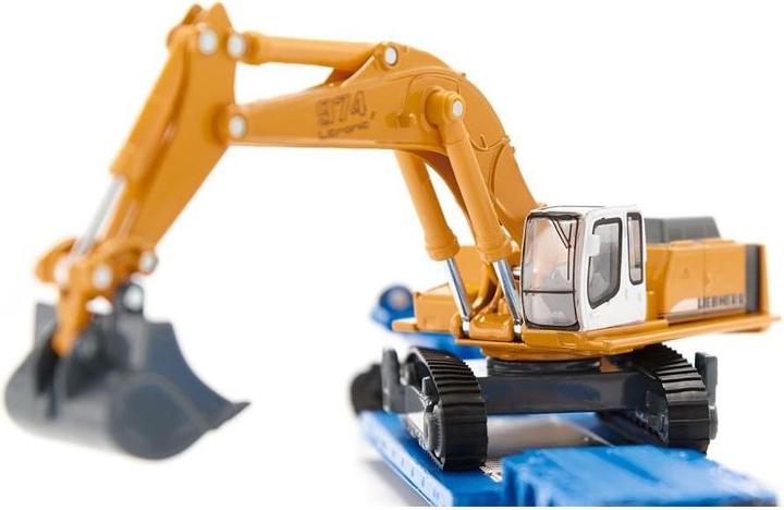 Actual product image Siku Heavy transporter with low bed trailer