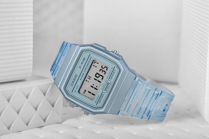 Produktbild Casio Collection - MQ-38UC-2A2ER (Sportuhr, 27 mm)