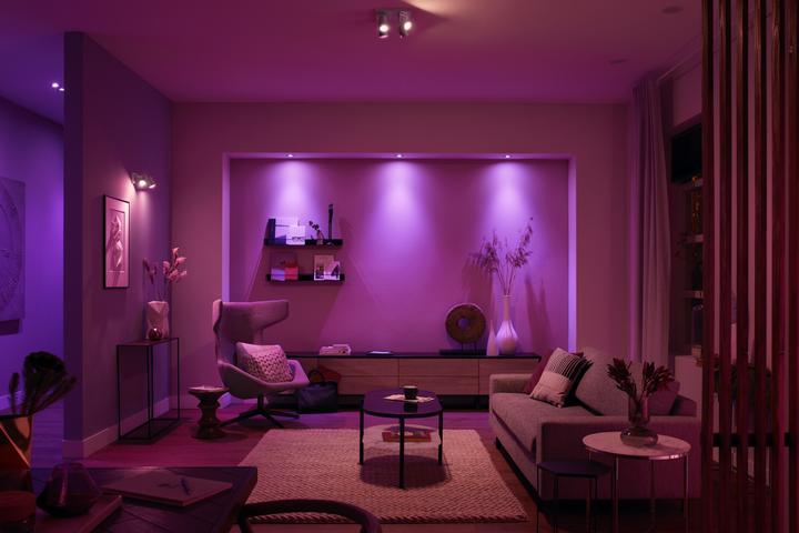 Immagine prodotto Philips Hue Tonalità Argenta Base BT (350 lm, GU10)
