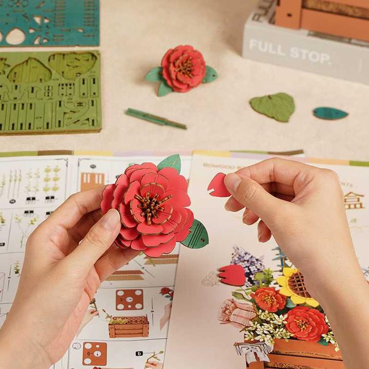 Image du produit Robotime Modellbausatz 'Wooden Bloom Box'