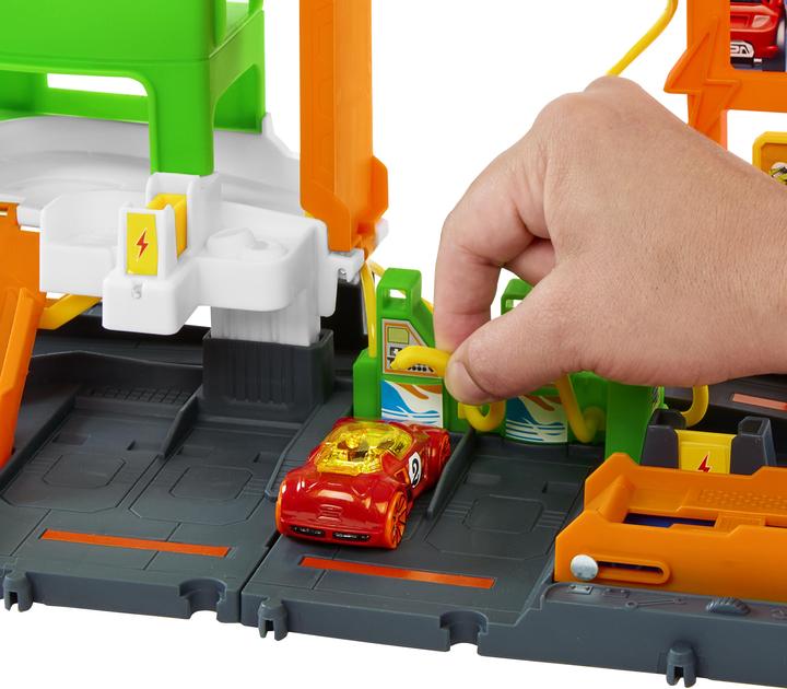 Actual product image Hot Wheels Petrol station
