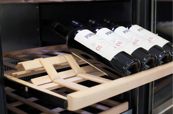 Immagine prodotto Caso WineMaster 126 Wine Cooler con compressore indipendente in acciaio inossidabile 126 Bottiglie