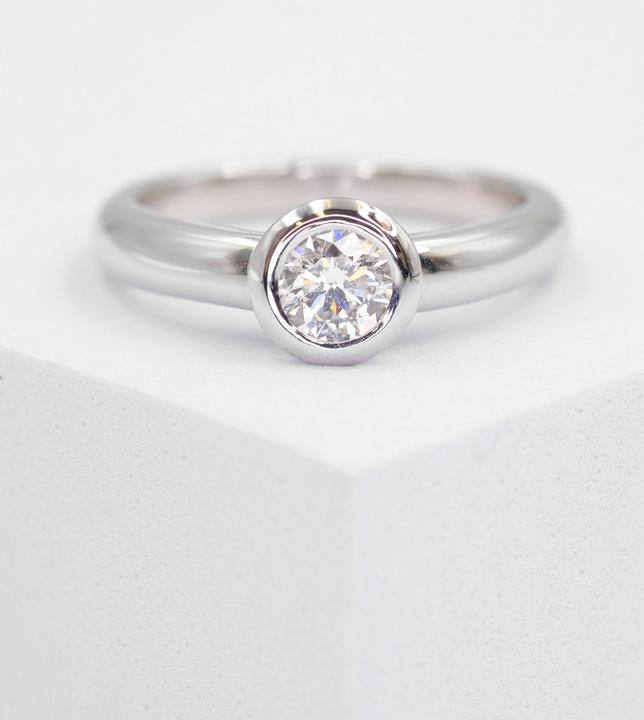 Actual product image Muau Solitaire (52, 750/18 K Gold)