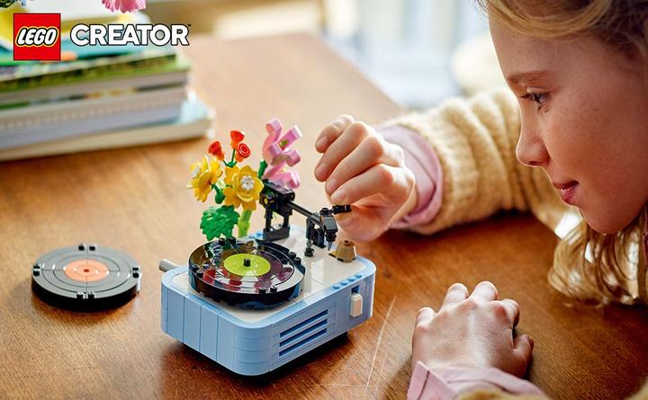 Image du produit LEGO Plattenspieler mit Blumen (31172, LEGO Creator Expert)