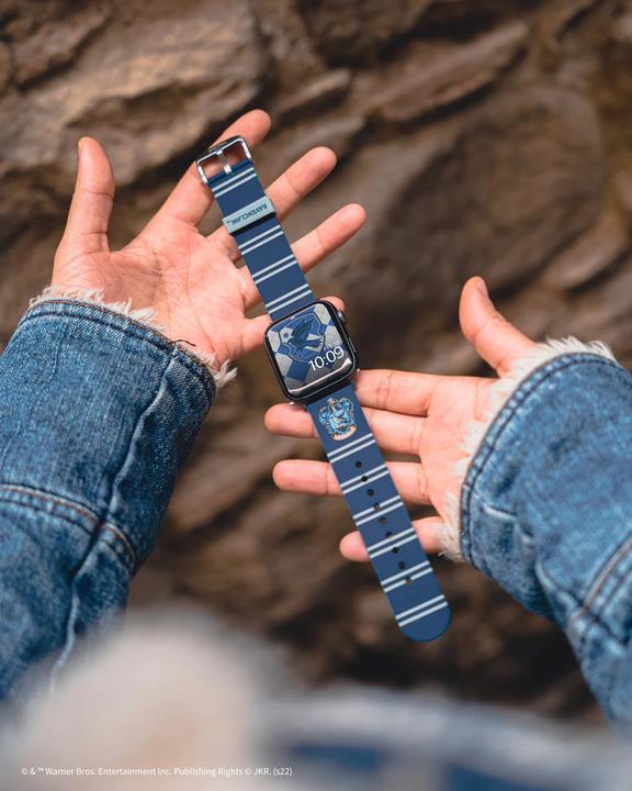 Actual product image Moby Fox Harry Potter Ravenclaw Smartwatch Bracelet (22 mm, Stainless steel, Silicone)