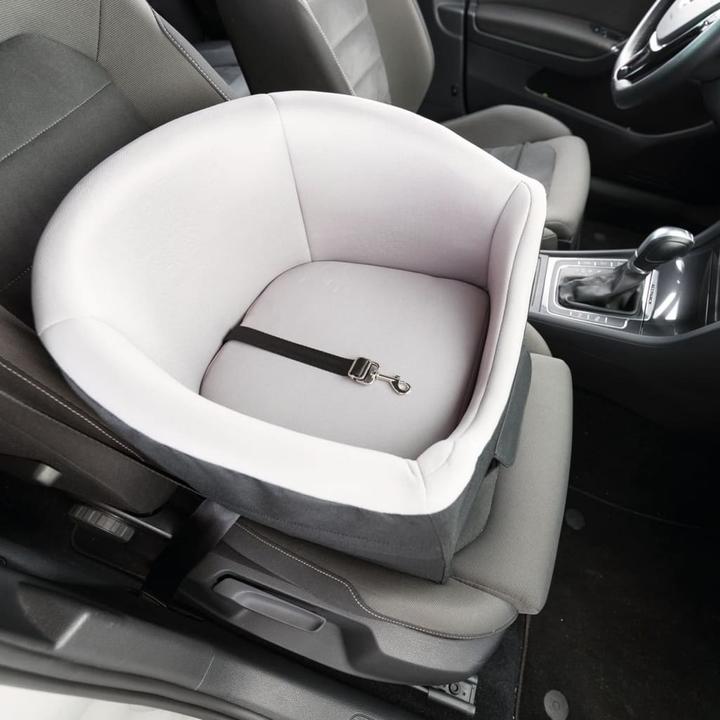 Immagine prodotto Trixie Seggiolino auto (Cane, Riflettori, Chiusura di sicurezza)