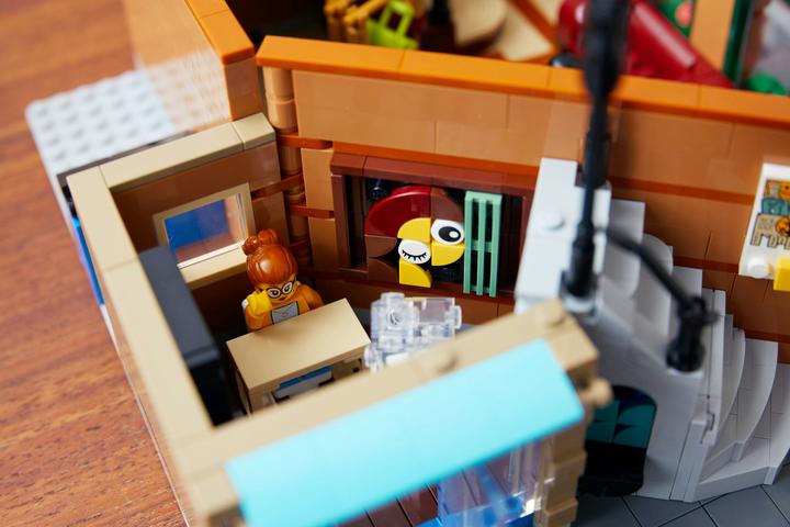 Actual product image LEGO Boutique- Hotel (10297, LEGO Rare Sets)