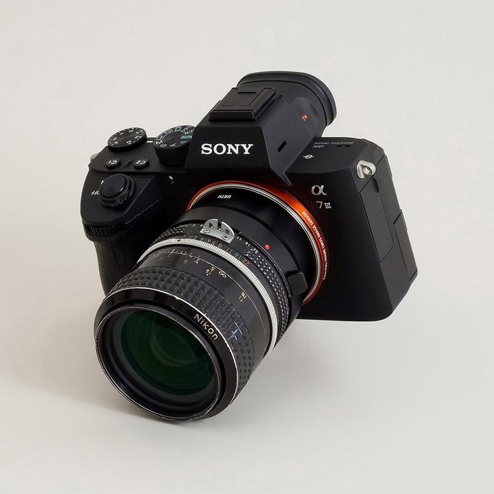 Immagine prodotto Urth Adattatore per attacco obiettivo da Nikon F a Sony E