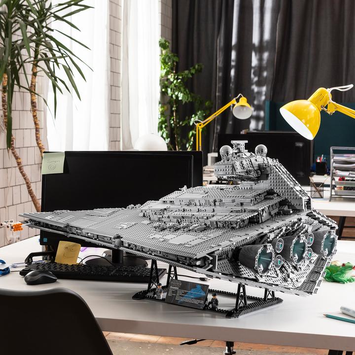 Immagine prodotto LEGO Imperial Star Destroyer (75252, Set LEGO rari, LEGO Star Wars)