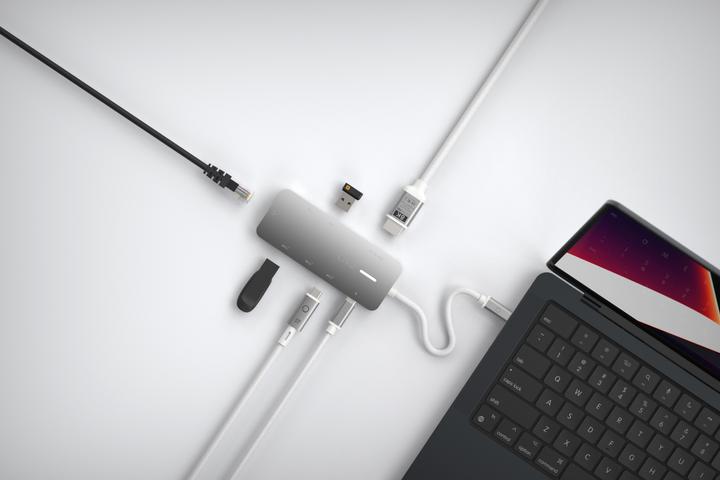 Produktbild LINQ Connects 8in1 PRO USB-C Multiport Hub 140W (USB-C, 8 Ports)