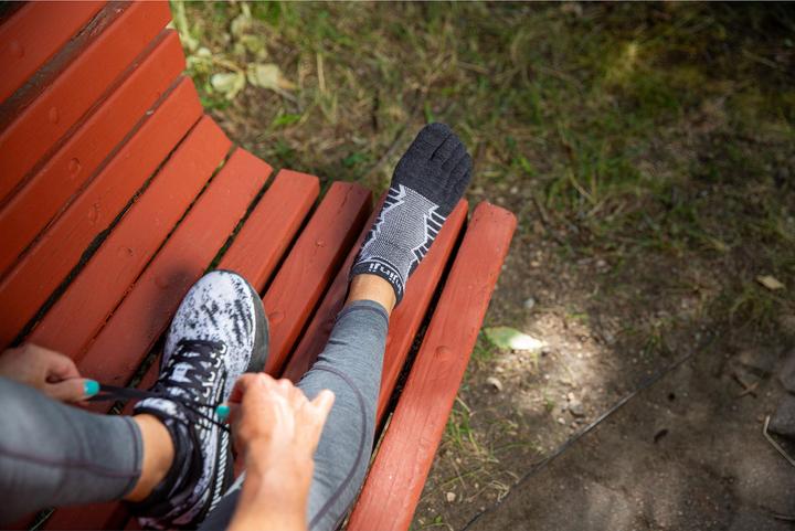 Actual product image Injinji Ultra Run No-Show Wool (M)