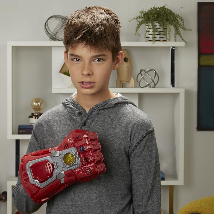 Immagine prodotto Hasbro Gioco di ruolo Endgame Infinity Glove