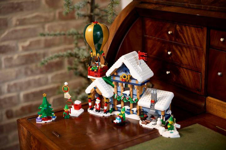 Immagine prodotto LEGO L'ufficio postale di Babbo Natale (10339, LEGO Icons, Set LEGO rari)