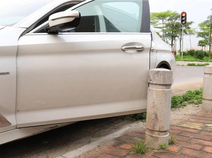 Actual product image AM Car door edge protection grey (5 metres)