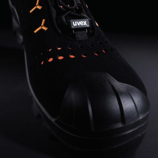 Actual product image Uvex Safety 2 Low shoe 6502 S3 SRC (S3, 43)