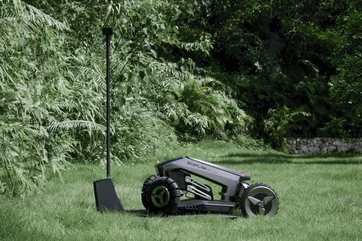 Actual product image EcoFlow Blade (3000 m²)
