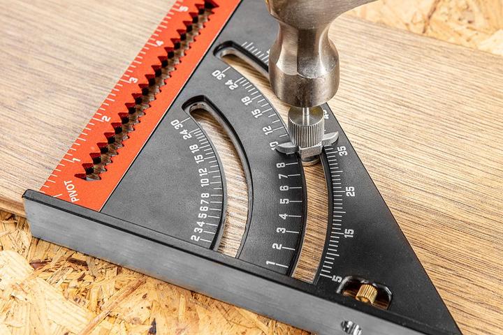 Actual product image Neo Square with a ruler (18.50 cm)