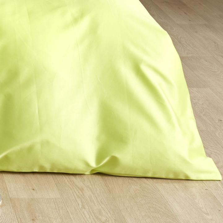 Actual product image Traumschlaf Uni (Bedding set, 135x200 cm + 80x80 cm)