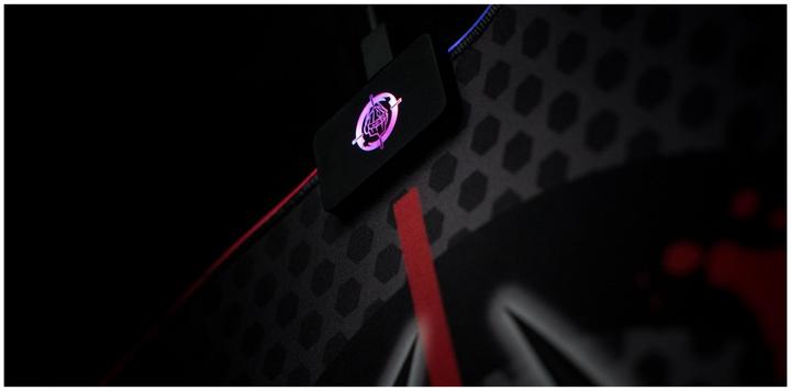 Actual product image Zeroground MP-1900G SHINTO Extreme V2.0 RGB Gaming Mouse Pad 350x250mm