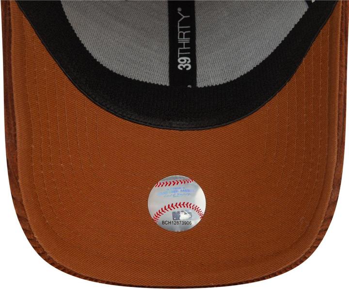 Image du produit New Era 39Thirty Stretch Cap - CORDE New York Yankees earth (S/M)