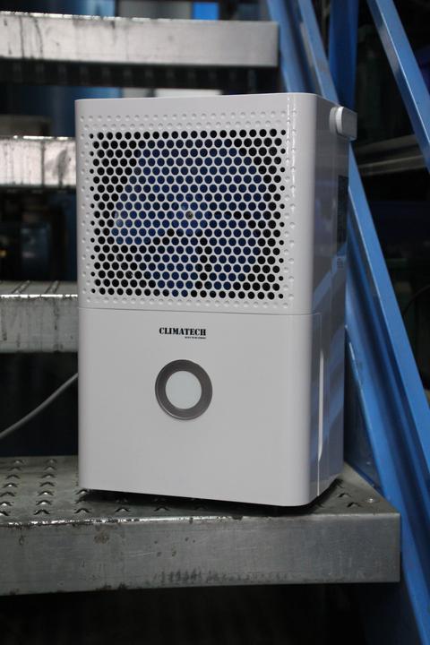 Produktbild Climatech Luftentfeuchter YDL-10D (12 m², 10 l/24h)