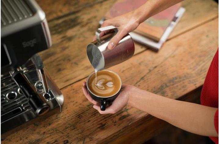 Actual product image Sage the Barista Touch (CH plug)