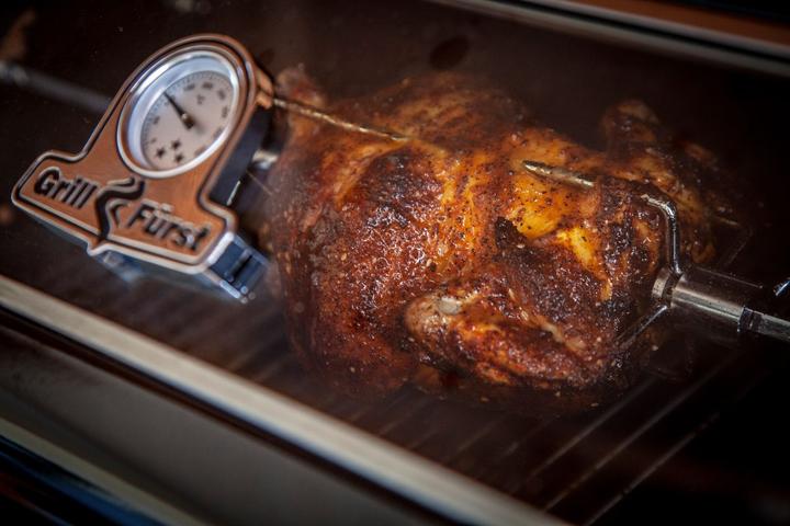 Produktbild Grillfürst Universal Drehspiess / Rotisserie Set aus verchromtem Stahl mit Motor