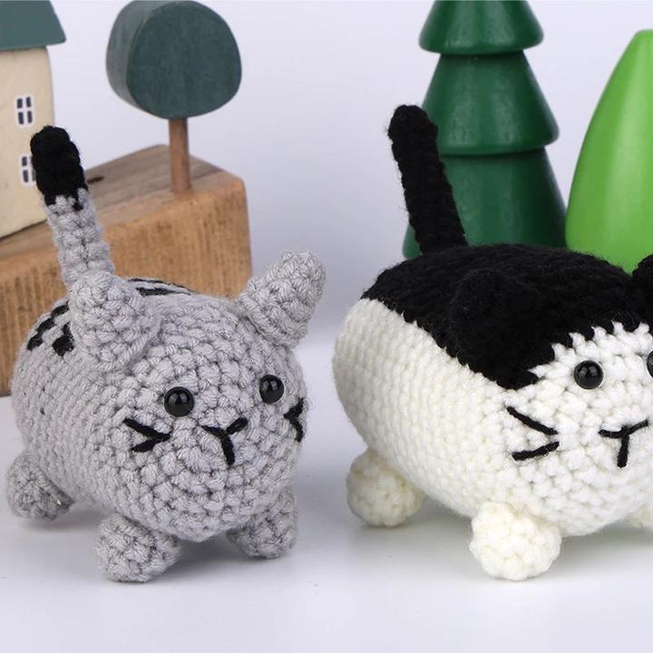 Actual product image Activity Board Crochet cat kit for beginners with cotton knitting yarn yarn needles hook knitting tool