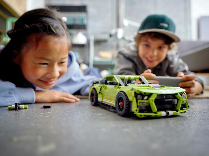 Produktbild LEGO Ford Mustang Shelby GT500 (42138, LEGO Technic)