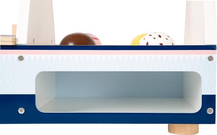 Actual product image small foot Ice cream counter fresh