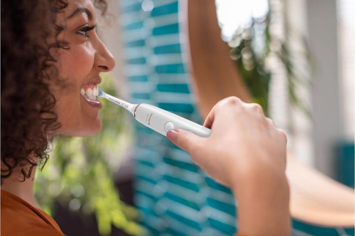Actual product image Philips Sonicare DiamondClean 9000 Doppelpack (Sonic toothbrush)