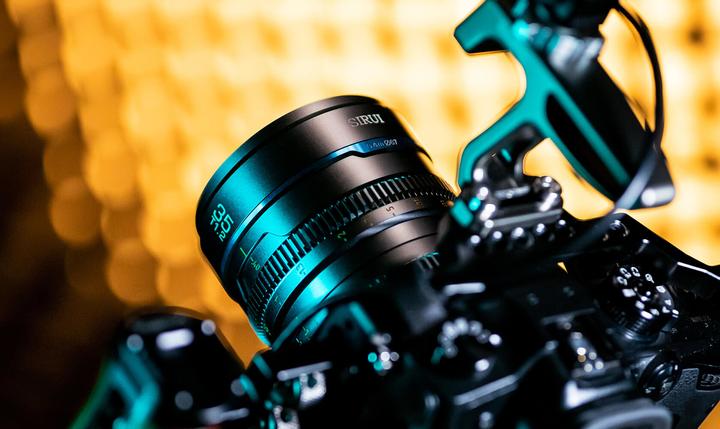 Actual product image Sirui Nightwalker 24 35+55mm T1.2 S35 MF Cine Lens Bundle X-Mount (Fujifilm X, APS-C / DX)