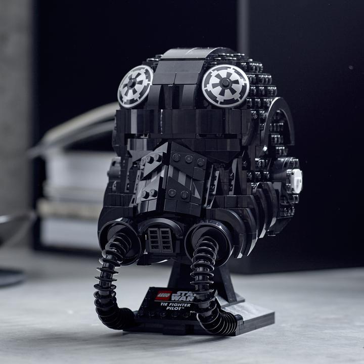 Immagine prodotto LEGO Casco da pilota di caccia TIE (75274, LEGO Star Wars)