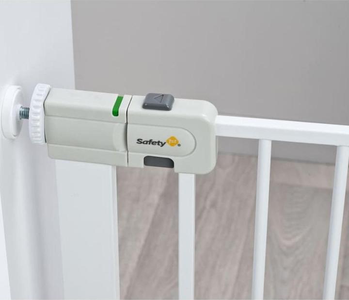 Actual product image Safety 1st Easy Close Metal White (73 cm)