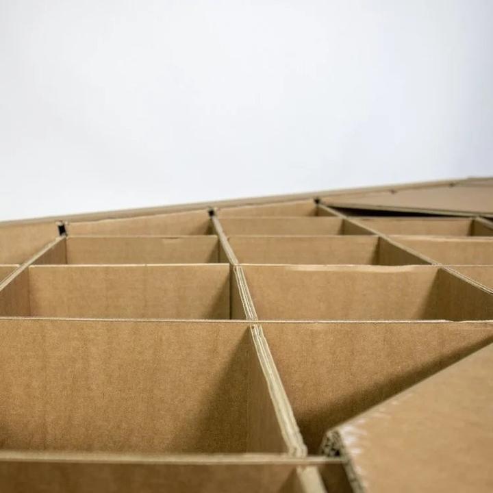Immagine prodotto Bins and Boxes Letto pieghevole in cartone (180 x 200 cm)