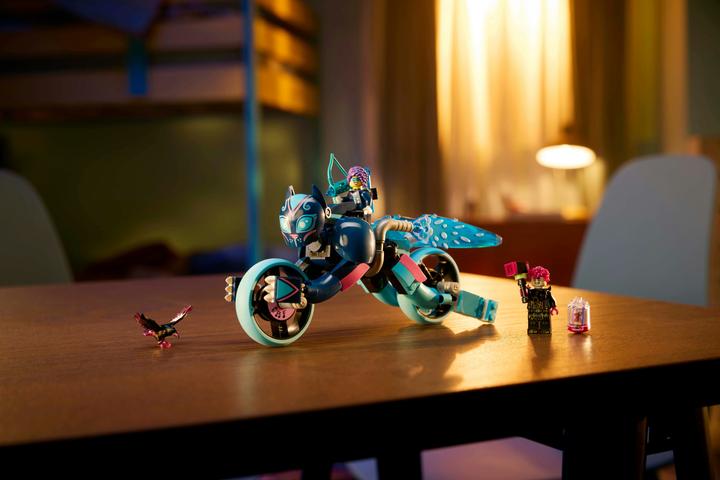 Actual product image LEGO Zoey's cat motorbike (71479, LEGO Dreamzzz)