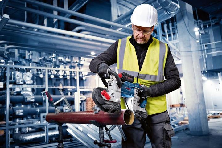 Produktbild Bosch Professional Akku-Bandsäge GCB 18V-127