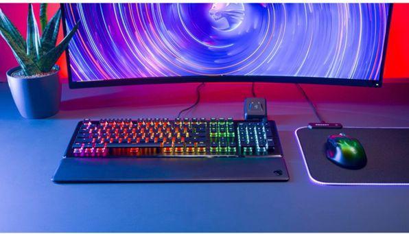 Produktbild Roccat Vulcan II, schwarz Gaming-Tastatur, roter Schalter (DE, Kabelgebunden)