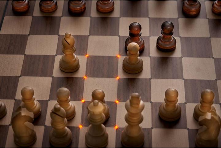 Image du produit Millennium Ordinateur d'échecs exclusif à Genius