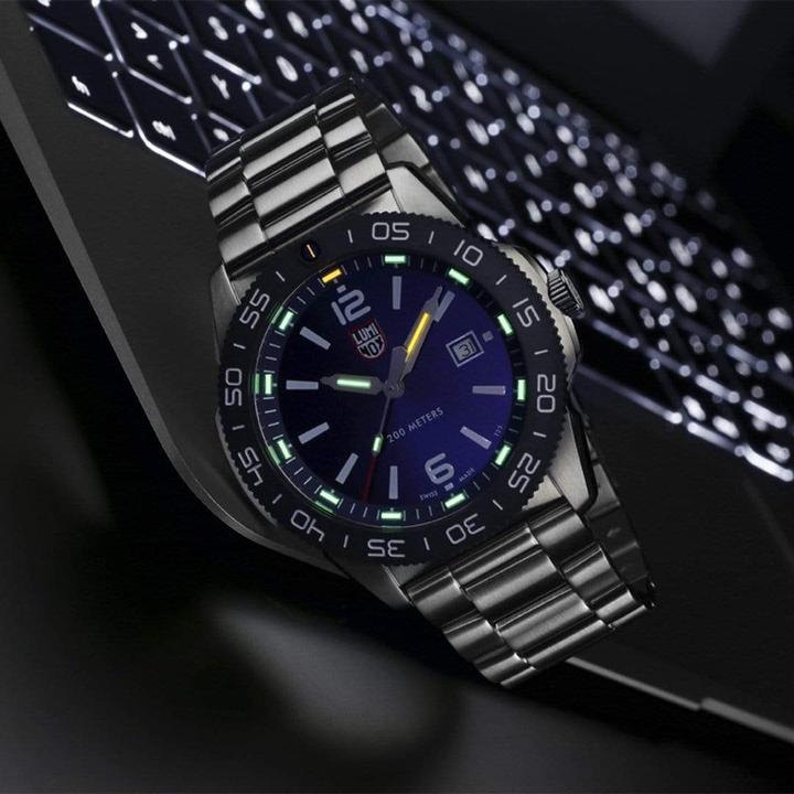 Image du produit Luminox Pacific Diver 3120 Series (Montre analogique, Swiss Made, Montre de plongée, 44 mm)