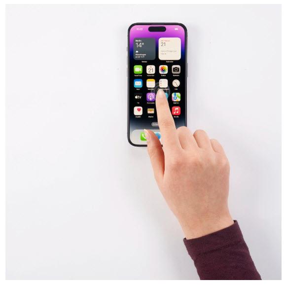 Produktbild Hama Hiflex Eco (1 Stück, Apple iPhone 15 Pro)