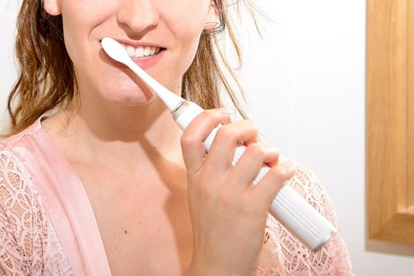 Image du produit Solac Shiny Smile CD7901 (Brosse à dents sonique)
