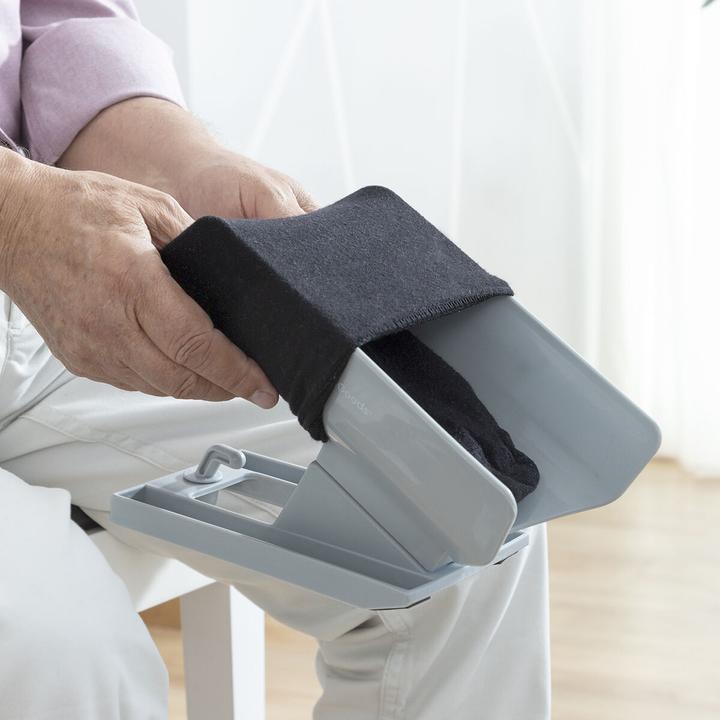 Actual product image InnovaGoods Sock aid with shoehorn